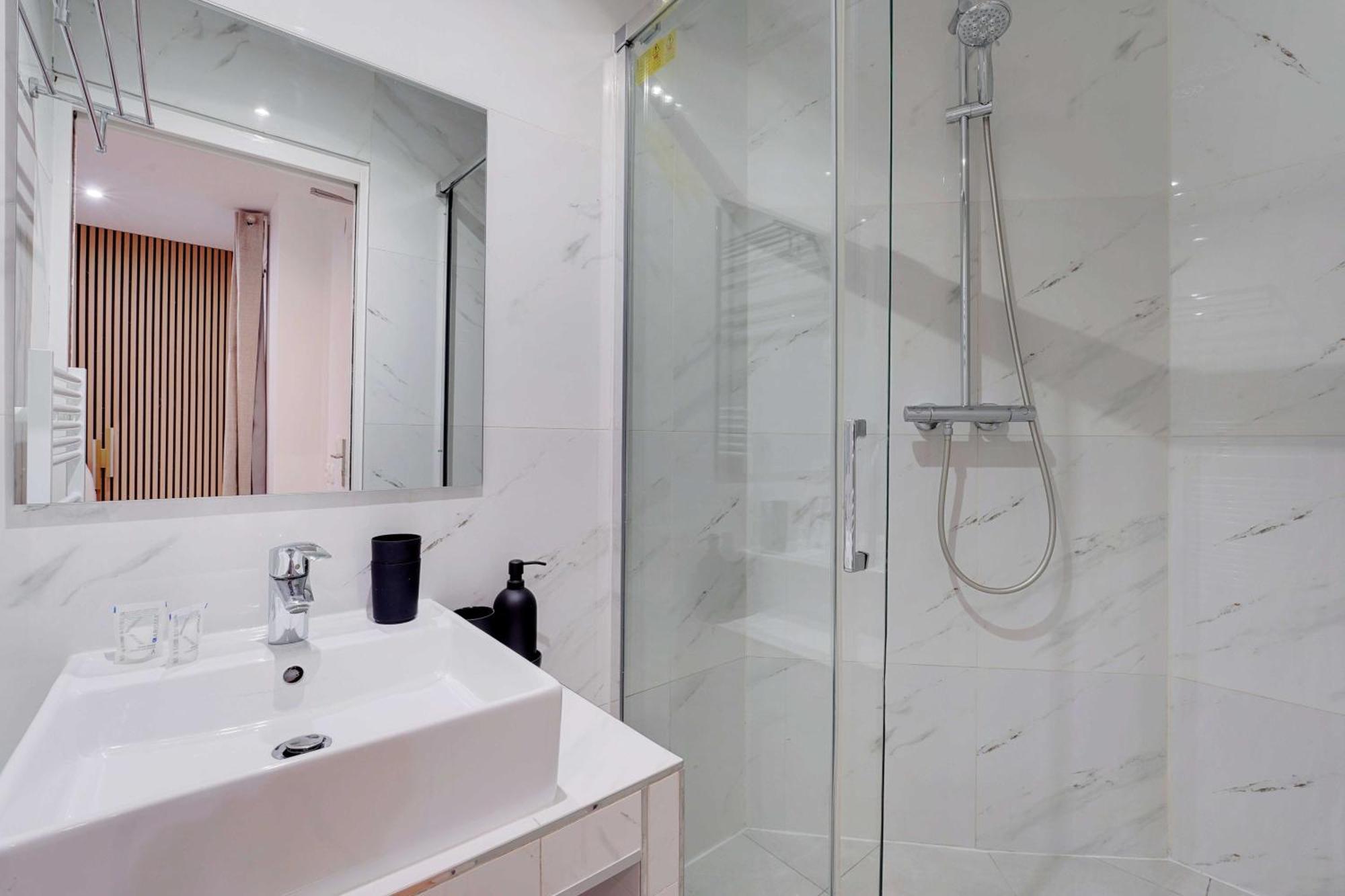 Appartement Charming -2p- Canal Saint-martin *